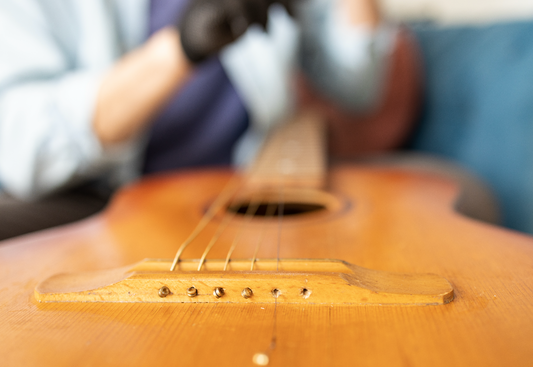 Expert Tips: How to Protect Your Guitar from Humidity Damage