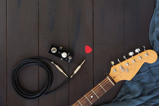 15 Must-Have Accessories for Guitar Players