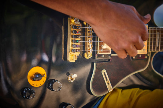 How to Customize Your Guitar for Better Performance