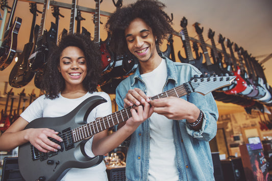 10 Common Mistakes Beginner Guitarists Make (and How to Fix Them)